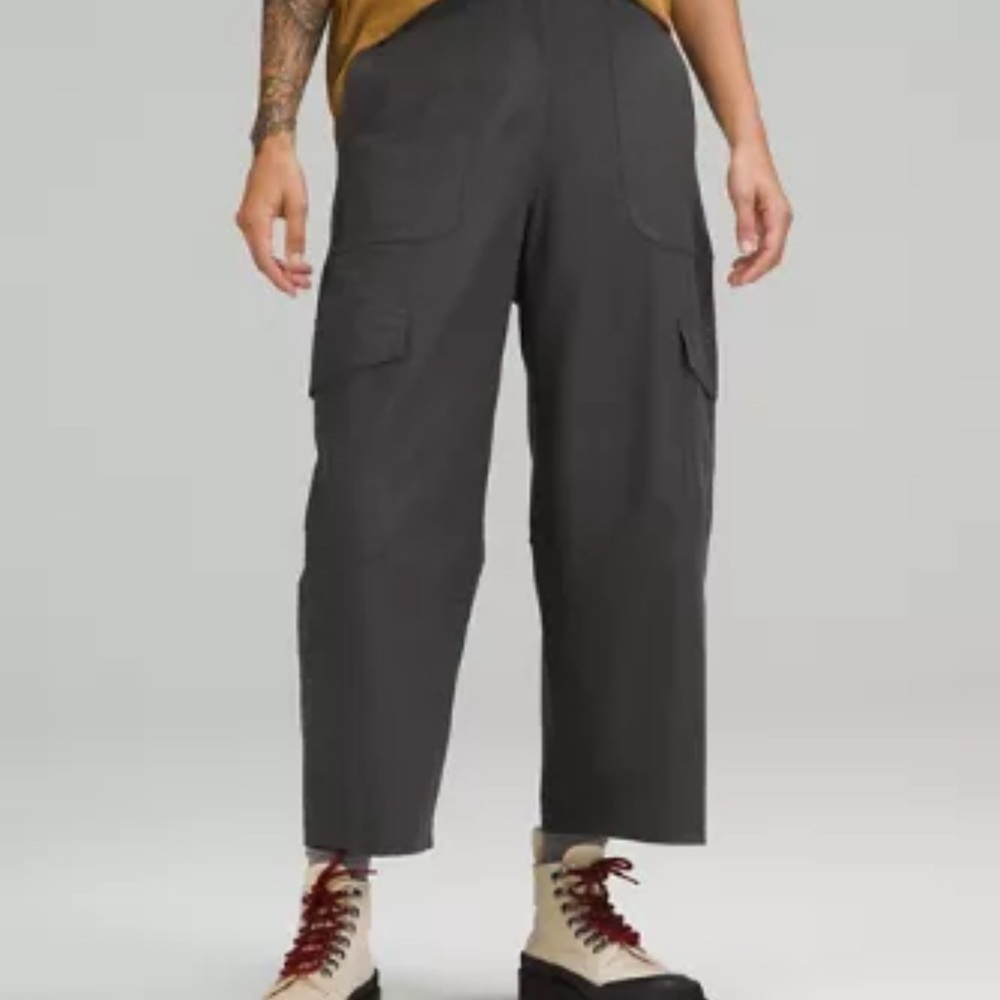 Lululemon Athletica Charcoal Cargo Pants - Picture 2 of 16